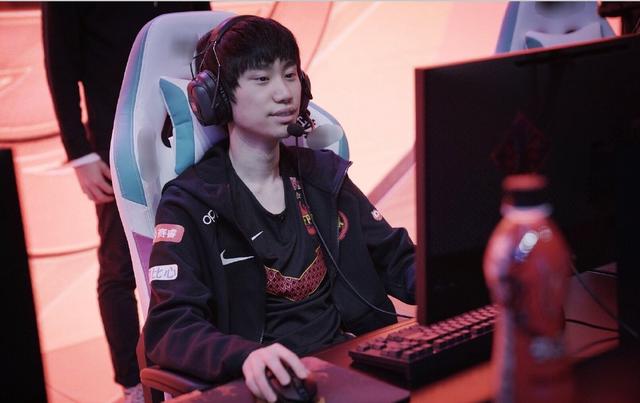 程平淡无声 程平淡无声