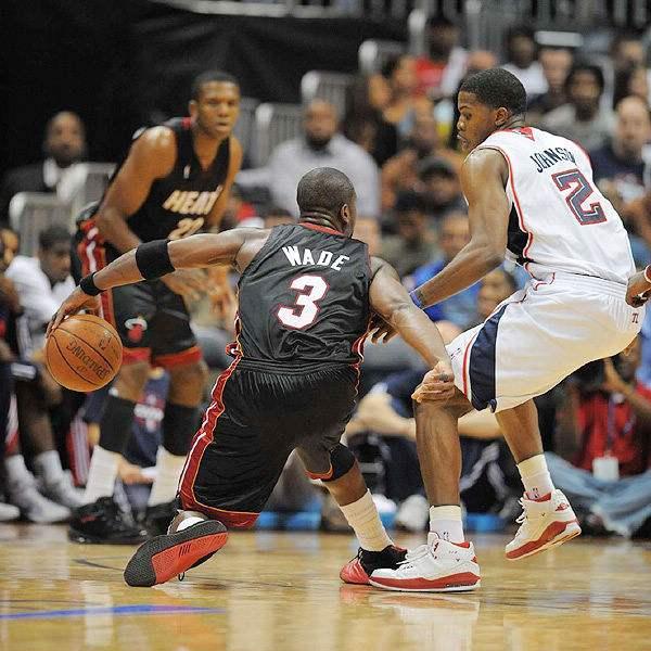 冰冷的雪水 冰冷的雪水