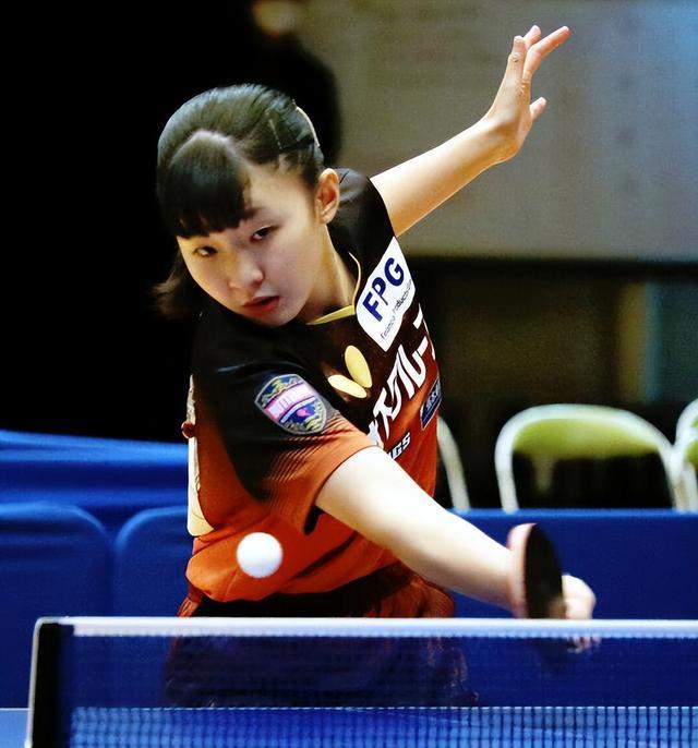 展现了板球 展现了板球