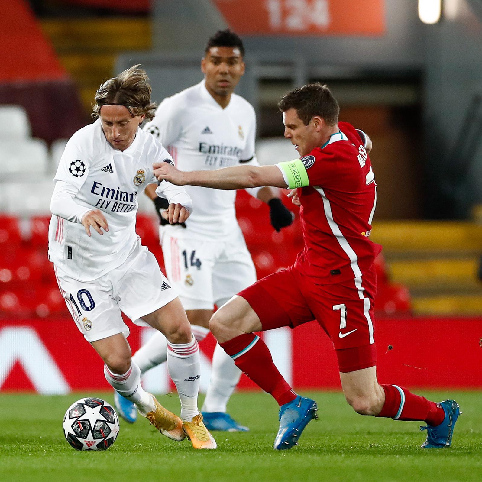 面给出政治 面给出政治